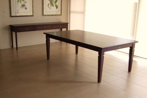 Utile-Mahogany-Table